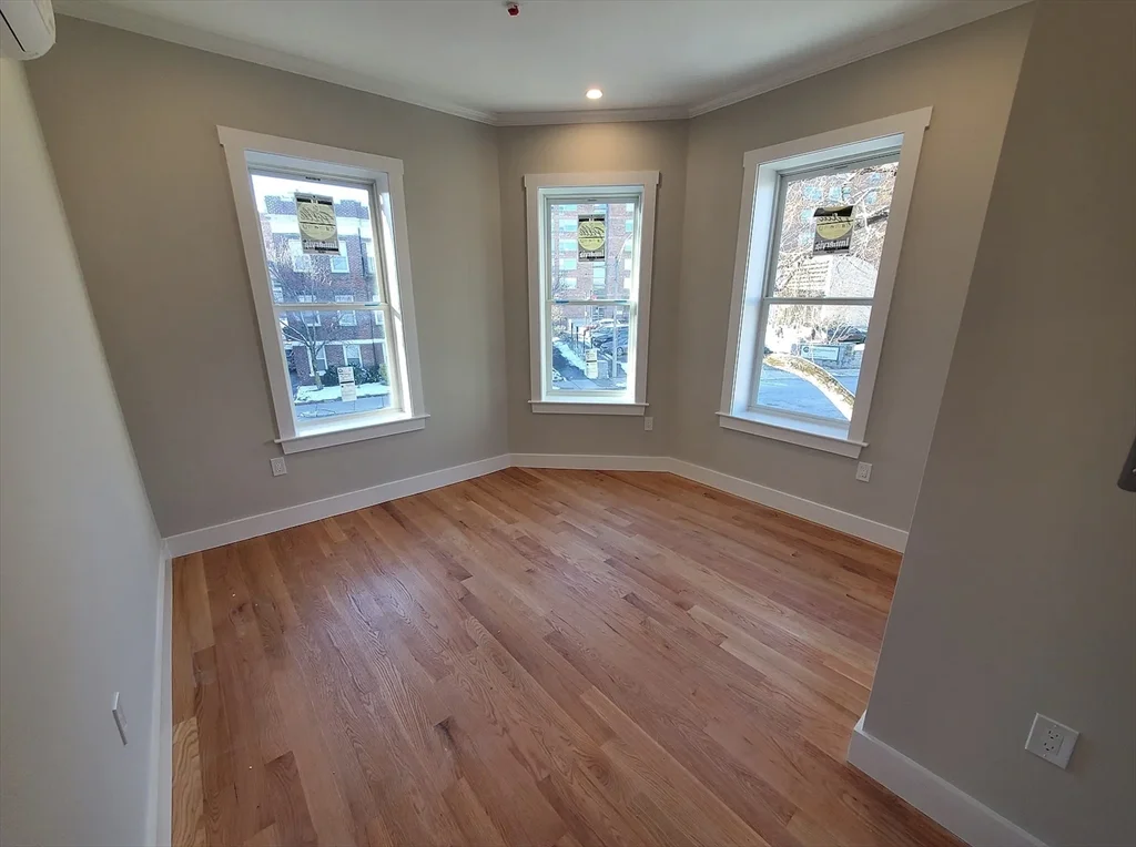 3 bed, 1 bath apartment for rent at 21 Wallingford Rd Unit 3, Brighton — photo 25 of 25