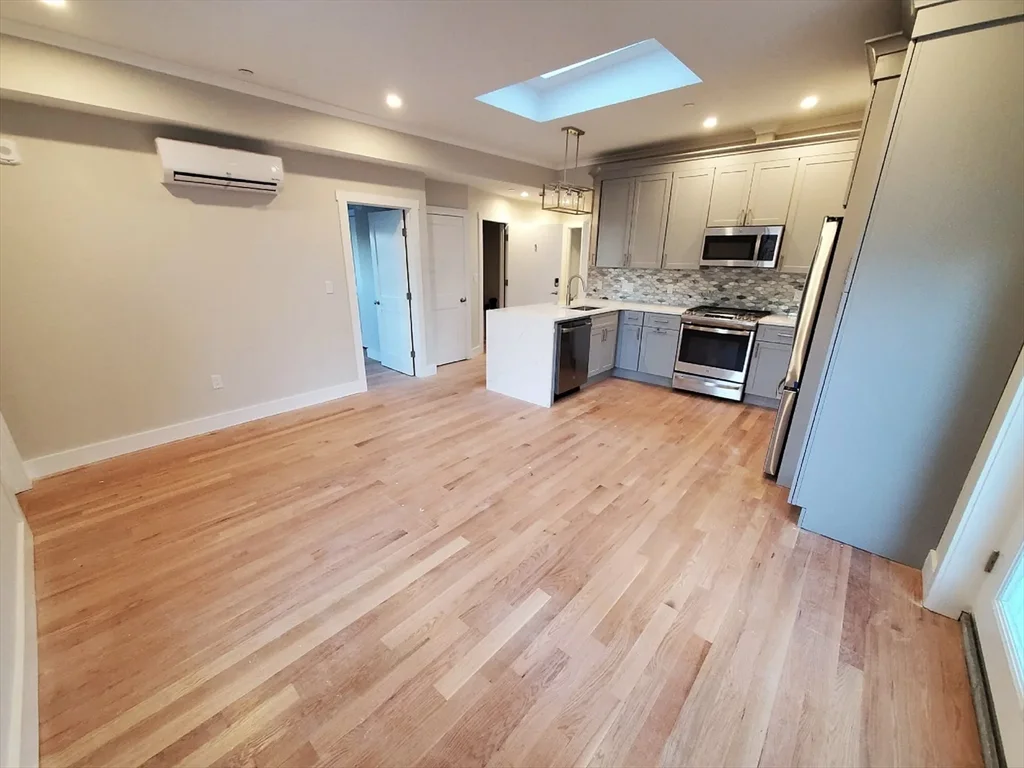 3 bed, 1 bath apartment for rent at 21 Wallingford Rd Unit 3, Brighton