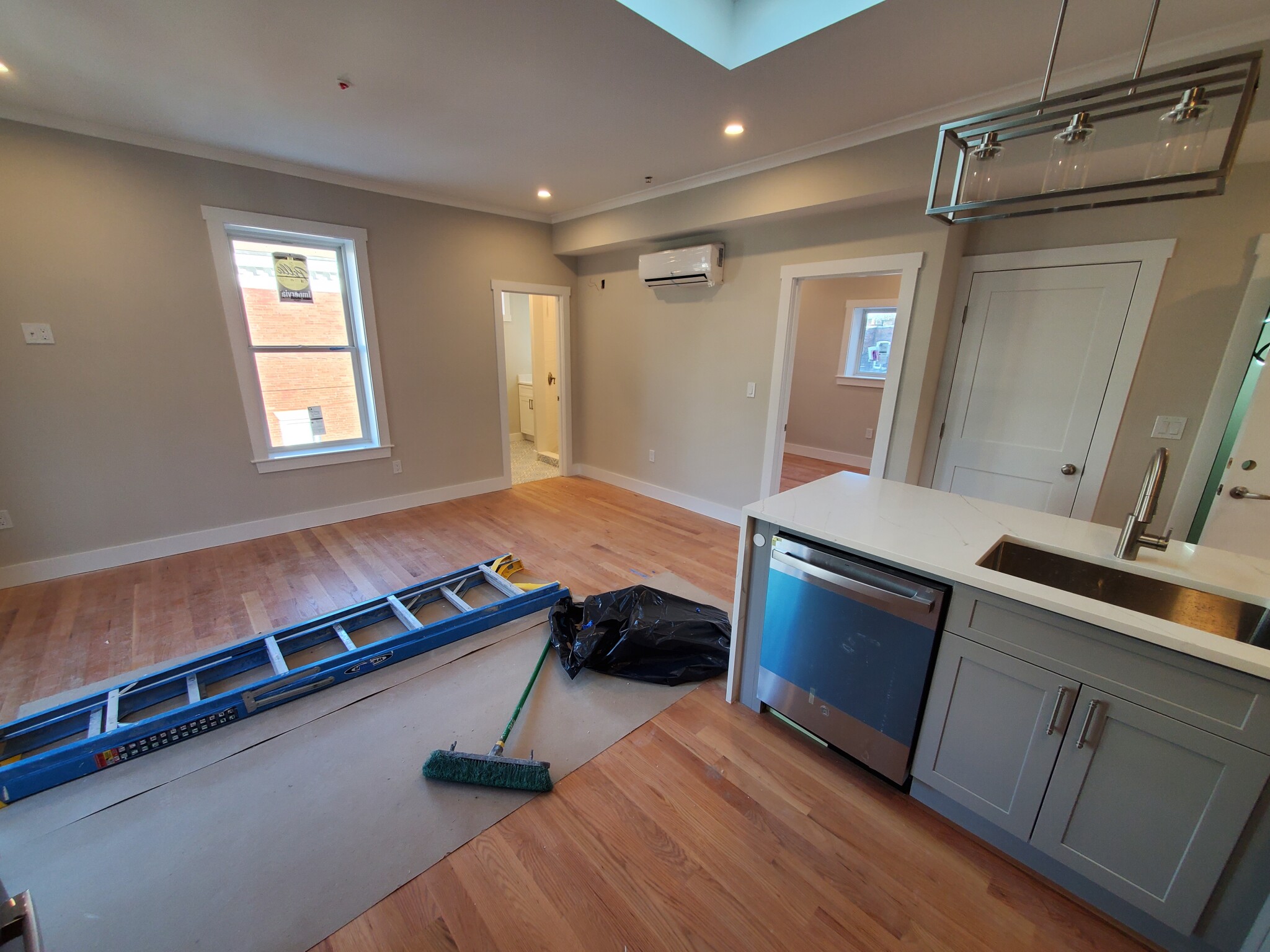 3 bed, 1.5 bath apartment for rent at 21 Wallingford Rd Unit 3 COPY, Brighton — photo 8 of 37