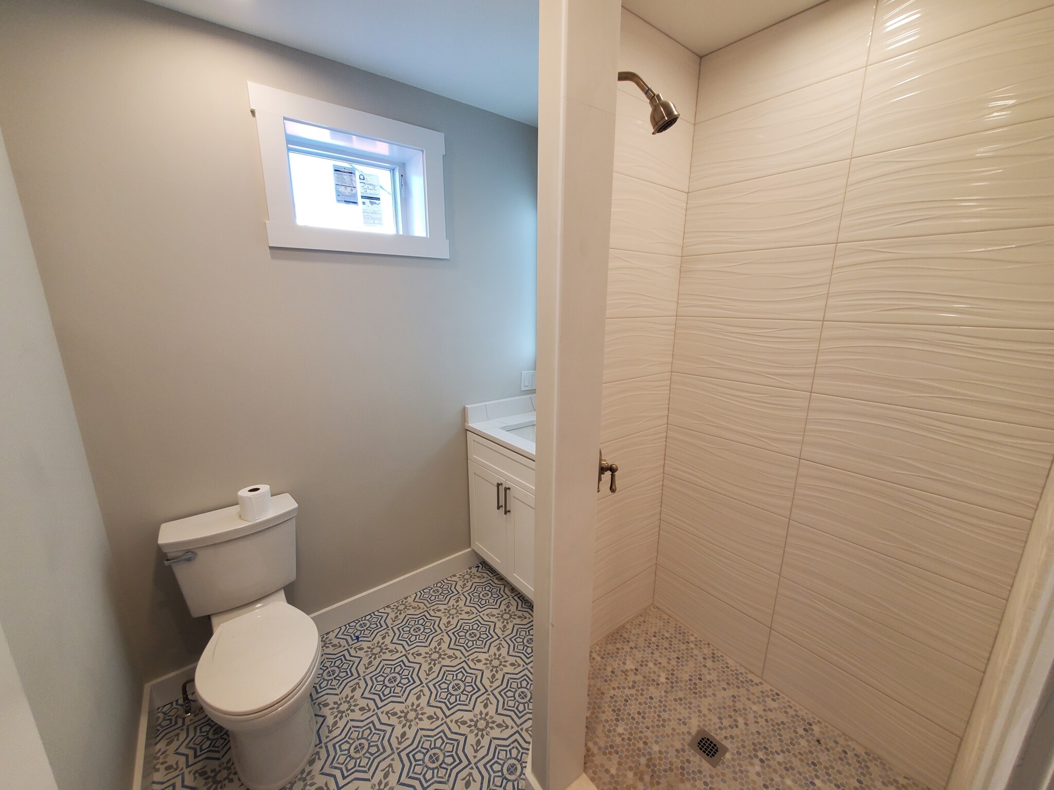3 bed, 1.5 bath apartment for rent at 21 Wallingford Rd Unit 3 COPY, Brighton — photo 14 of 37