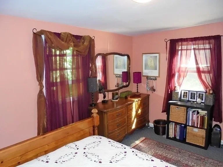 3 bed, 1 bath apartment for rent at 21 Walpole St, Sharon — photo 10 of 16