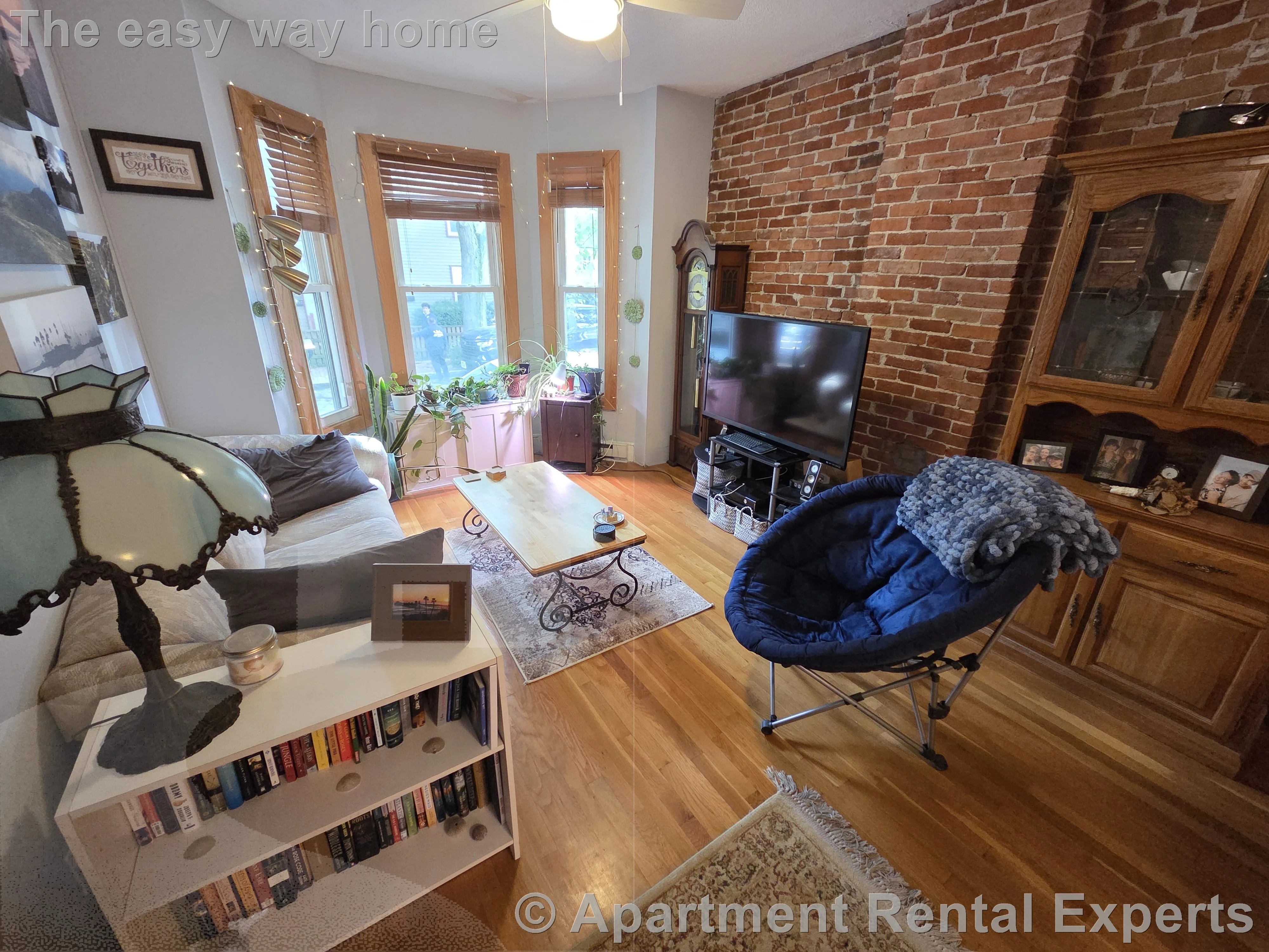 2 bed, 1 bath apartment for rent at 21 Watson St, Central Square — photo 2 of 11