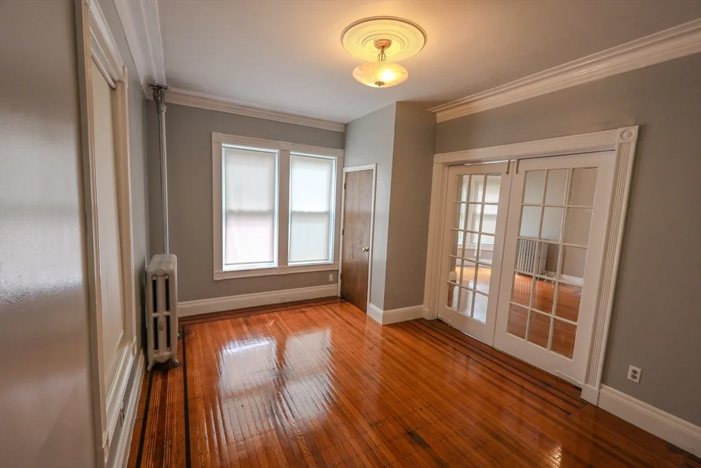 3 bed, 1 bath apartment for rent at 21 Waumbeck St Unit 1, Dorchester — photo 13 of 17