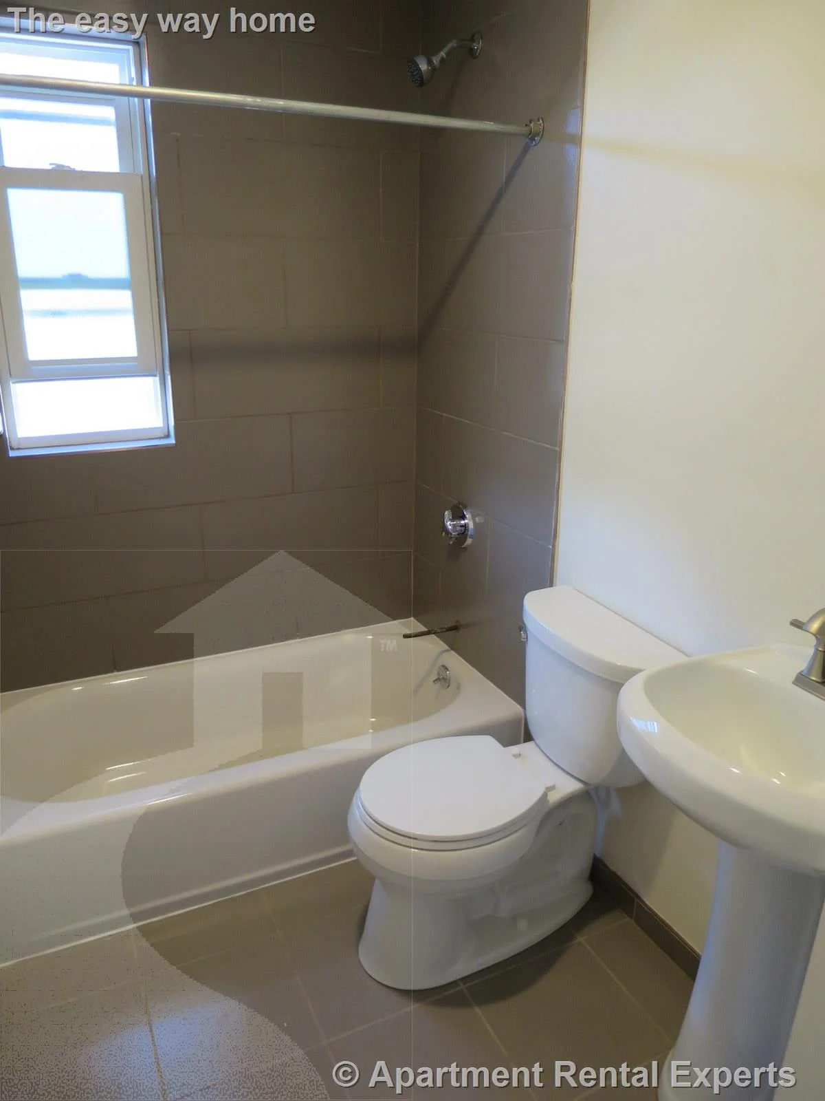 4 bed, 2 bath apartment for rent at 21 Weitz St Unit 2, Allston — photo 8 of 13