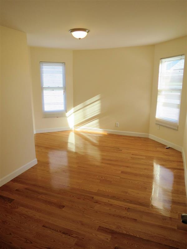 4 bed, 2 bath apartment for rent at 21 Weitz St Unit 3, Lower Allston — photo 3 of 9