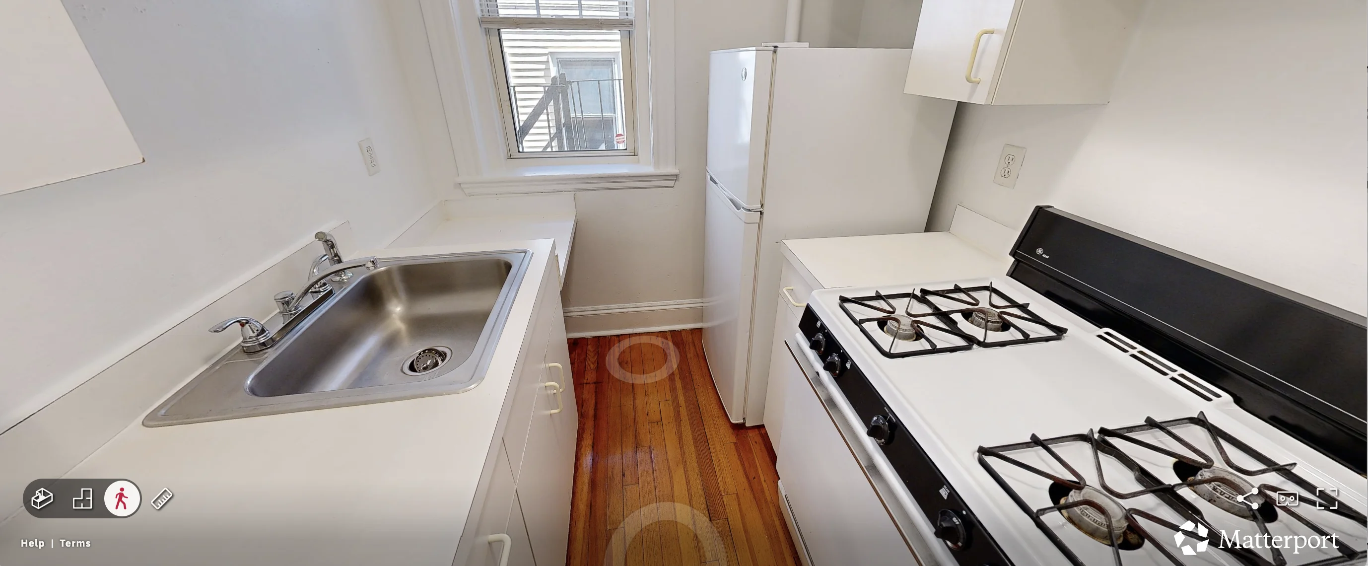 Studio bed, 1 bath apartment for rent at 21 Wendell St Unit 12, Baldwin — photo 3 of 10