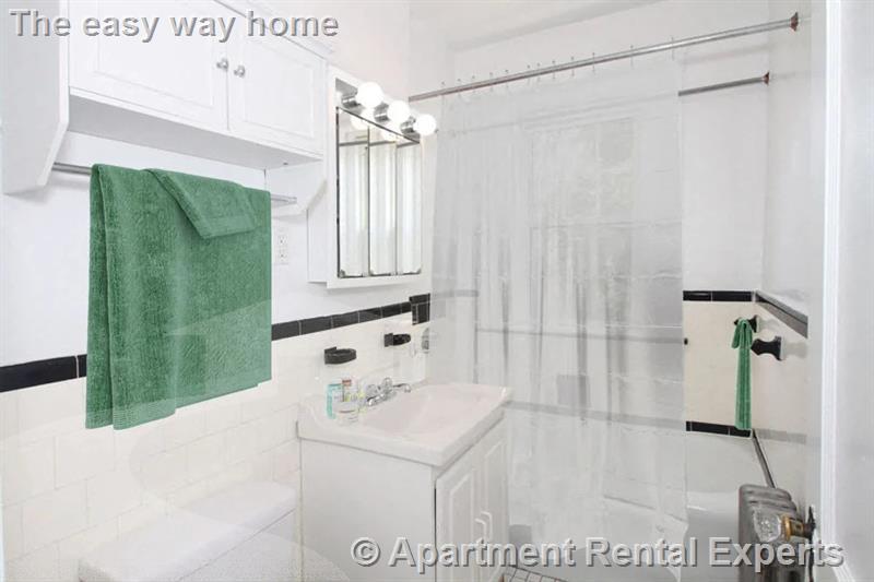 Studio bed, 1 bath apartment for rent at 21 Wendell St Unit 2, Harvard Square — photo 3 of 3