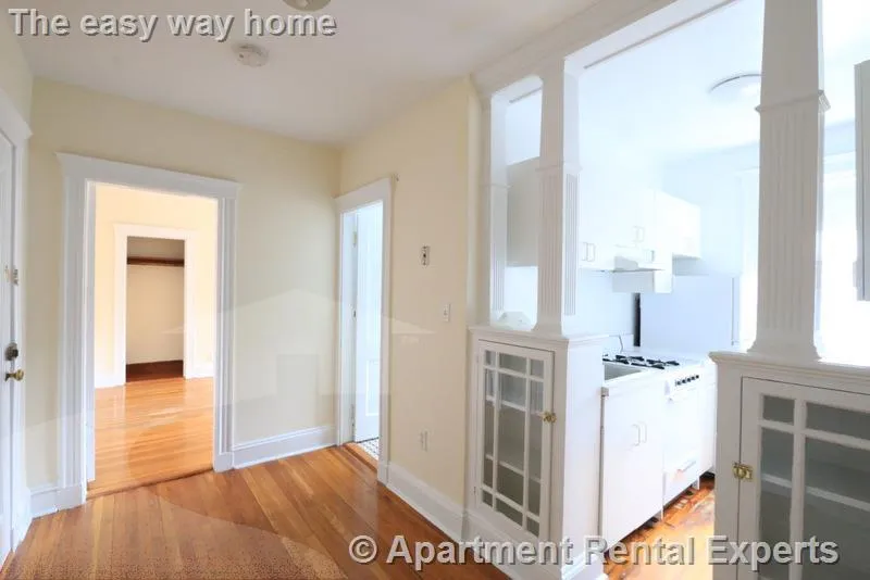 Studio bed, 1 bath apartment for rent at 21 Wendell St Unit 9, Harvard Square