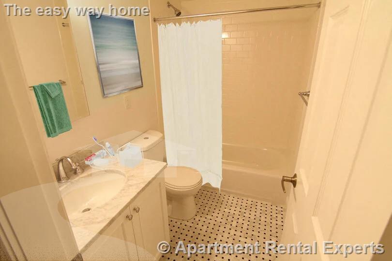 1 bed, 1 bath apartment for rent at 21 Wendell St Unit D, Harvard Square — photo 5 of 6
