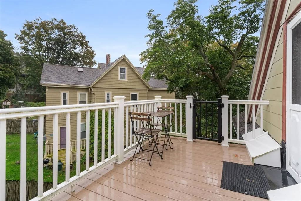 1 bed, 1 bath apartment for rent at 21 Wenham St Unit 3, Jamaica Plain — photo 17 of 21