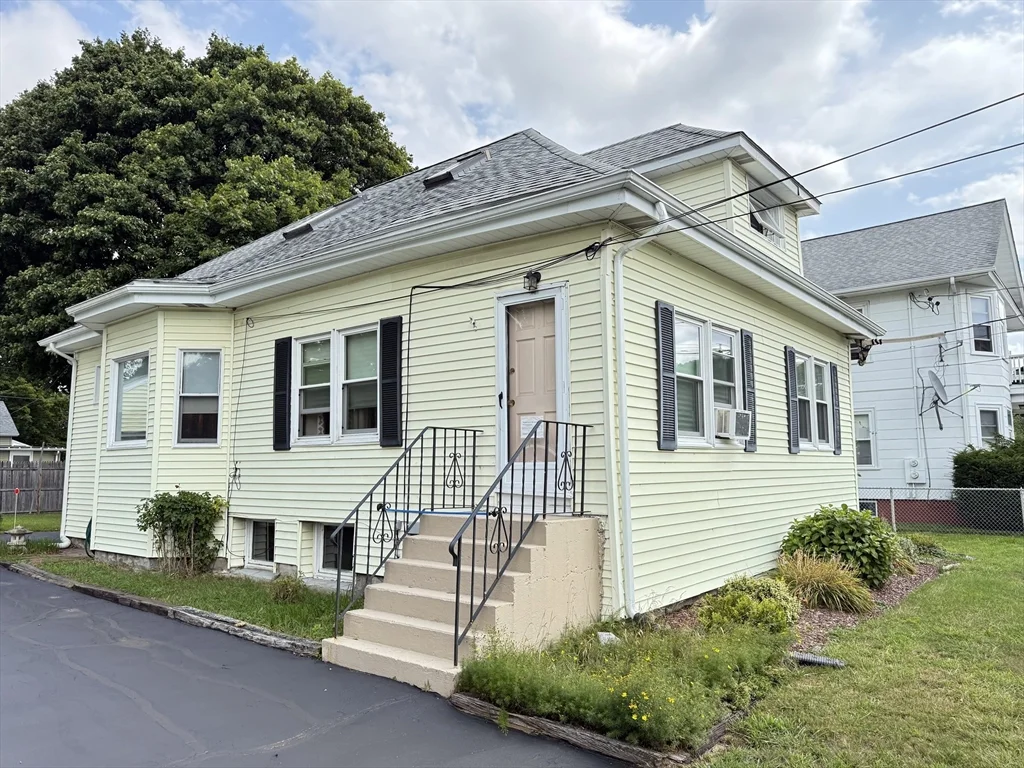 1 bed, 1 bath apartment for rent at 21 West Carpenter Unit B, Attleboro — photo 18 of 19