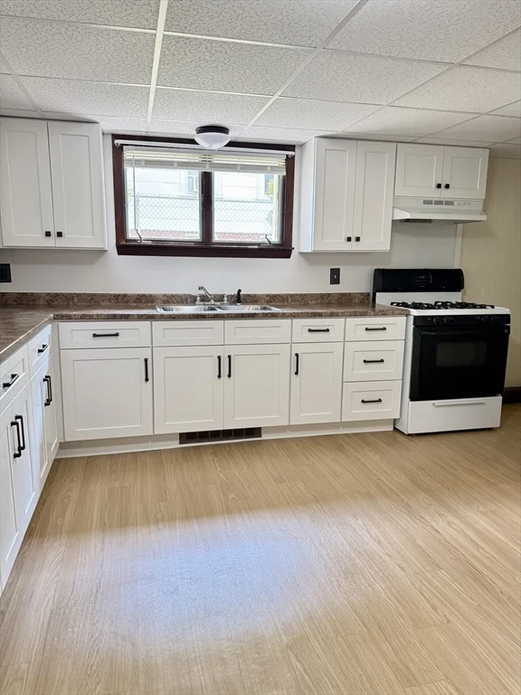 1 bed, 1 bath apartment for rent at 21 West Carpenter Unit B, Attleboro — photo 5 of 19
