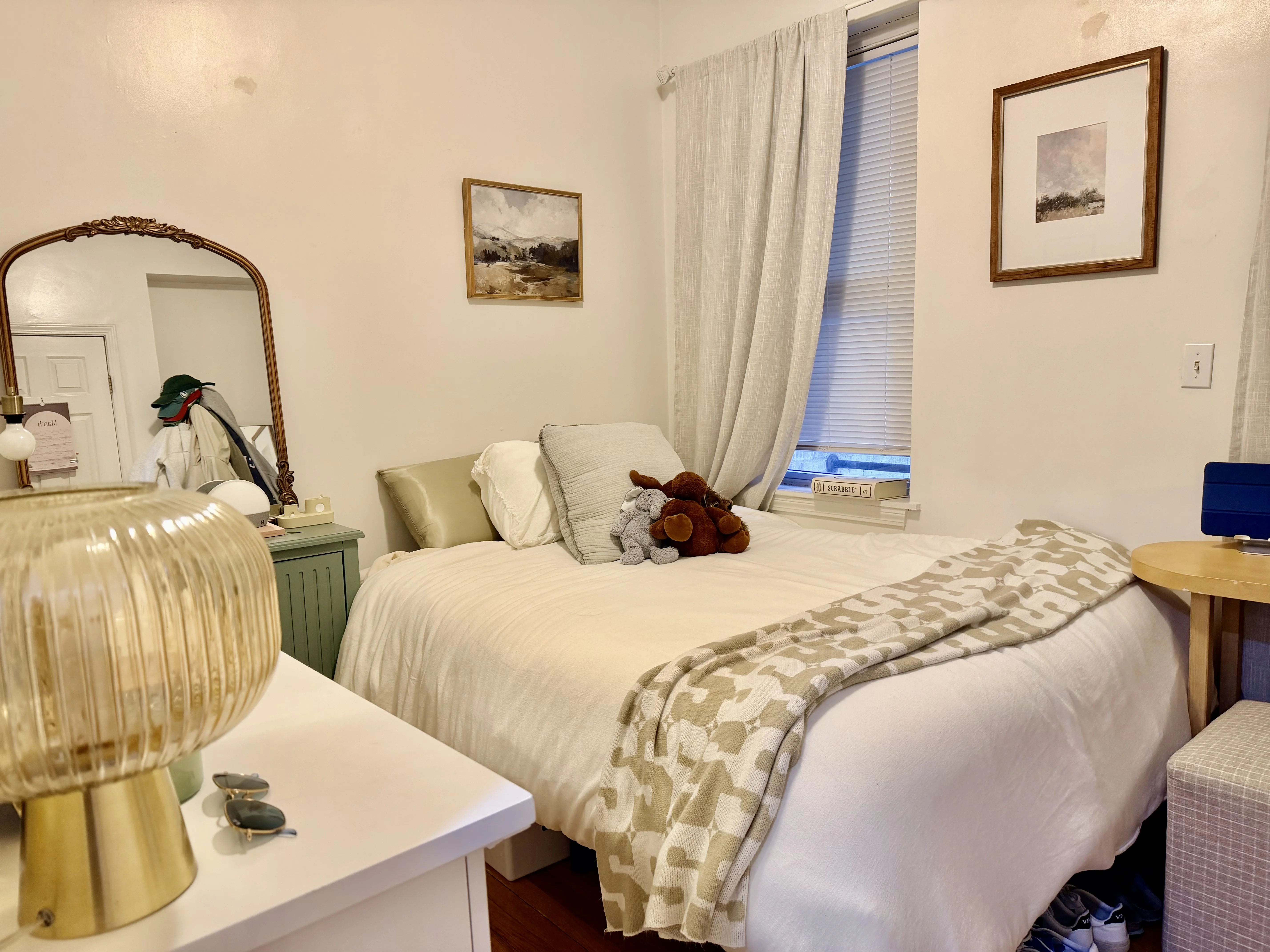 2 bed, 1 bath apartment for rent at 21 Westbourne Ter Unit 1, Corey Hill — photo 7 of 16