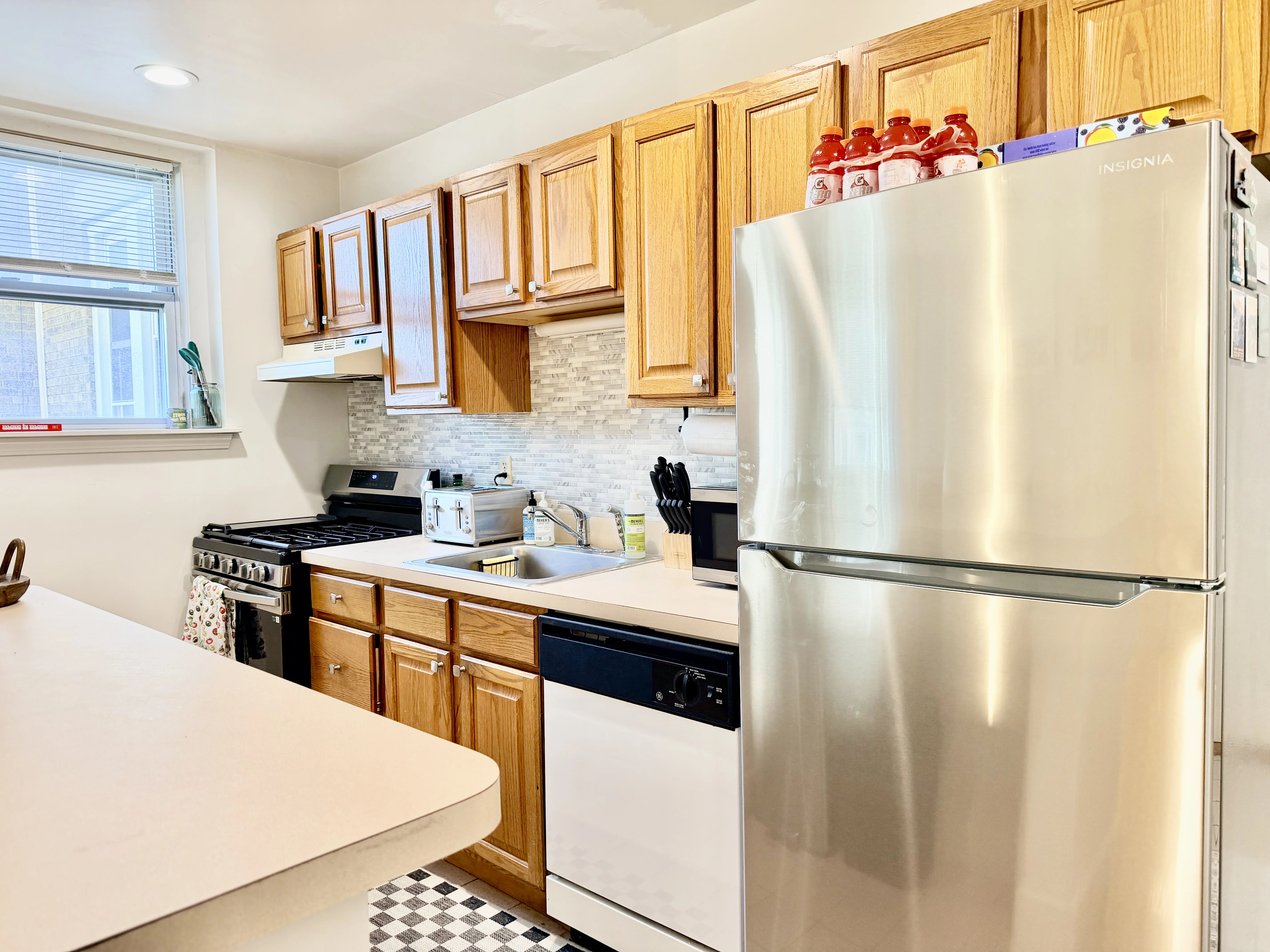 2 bed, 1 bath apartment for rent at 21 Westbourne Ter Unit 1, Corey Hill — photo 13 of 16