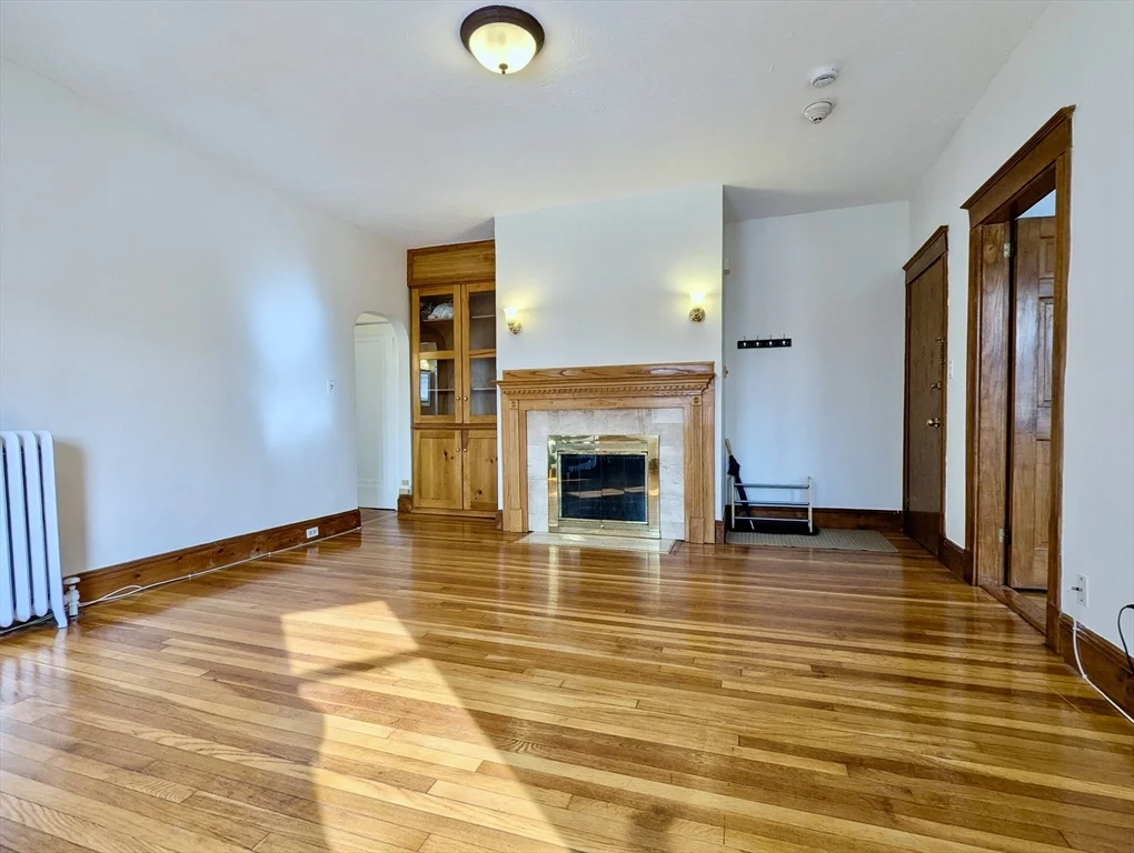 2 bed, 1 bath apartment for rent at 21 Westbourne Ter Unit 3, Coolidge Corner — photo 9 of 23