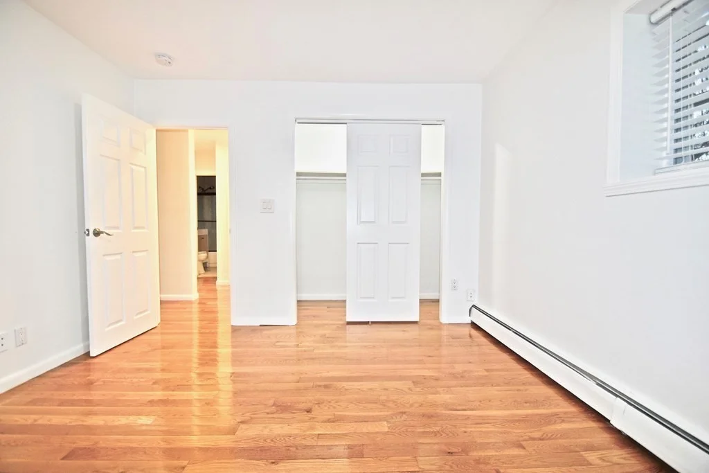 2 bed, 1 bath apartment for rent at 21 Westgate Unit 3, Chestnut Hill — photo 4 of 7