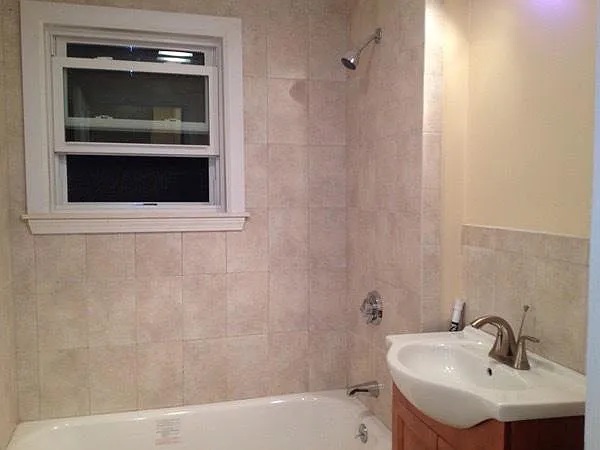 5 bed, 3 bath apartment for rent at 21 Weston St Unit 1, Waltham — photo 6 of 18