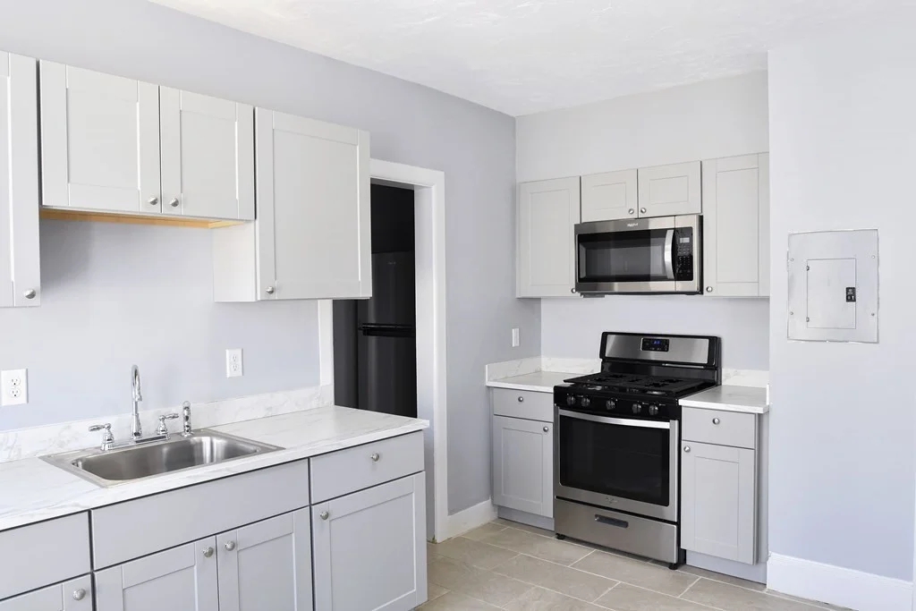 2 bed, 1 bath apartment for rent at 21 Whipple Ave Unit 3, Roslindale — photo 1 of 17