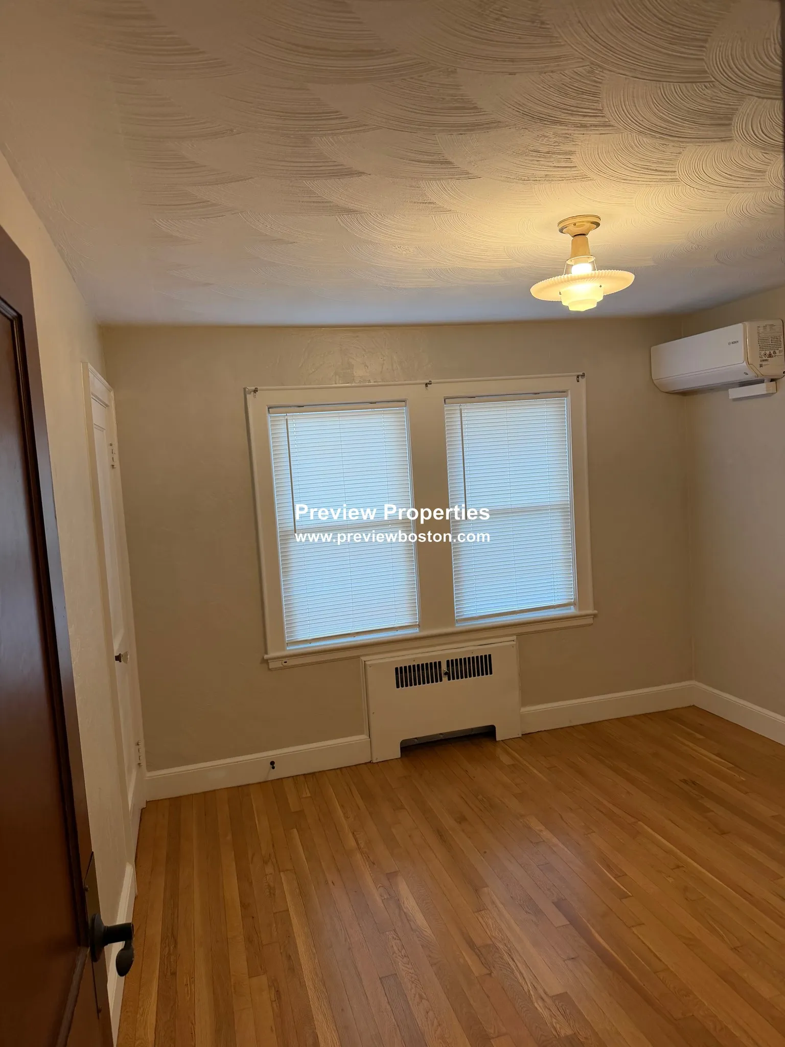 3 bed, 1 bath apartment for rent at 21 Wiltshire Rd Unit 2, Brighton — photo 9 of 12