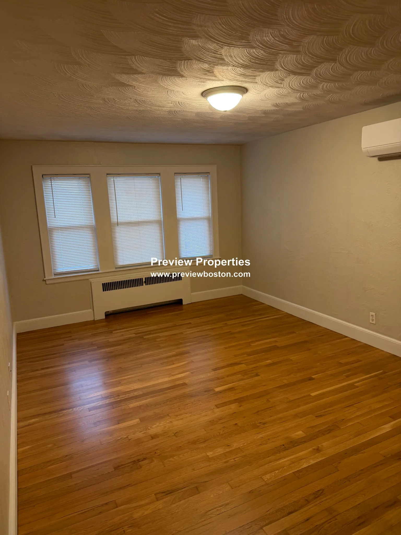 3 bed, 1 bath apartment for rent at 21 Wiltshire Rd Unit 2, Brighton — photo 10 of 12