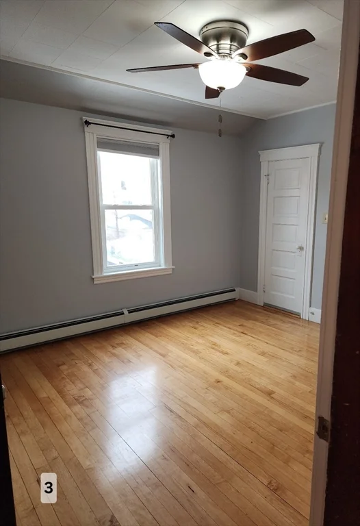 3 bed, 1 bath apartment for rent at 21 Windham St Unit 3, Worcester — photo 9 of 12