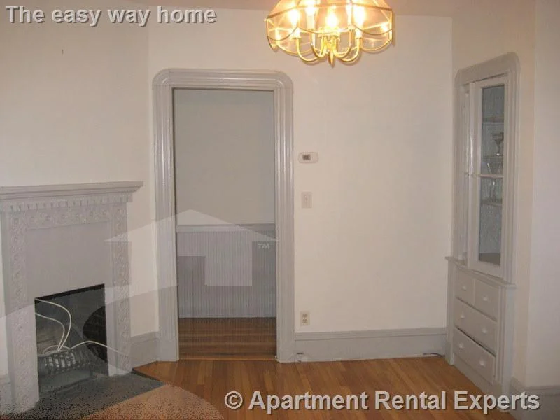 2 bed, 1 bath apartment for rent at 21 Windom St Unit 1, Davis Square — photo 6 of 13