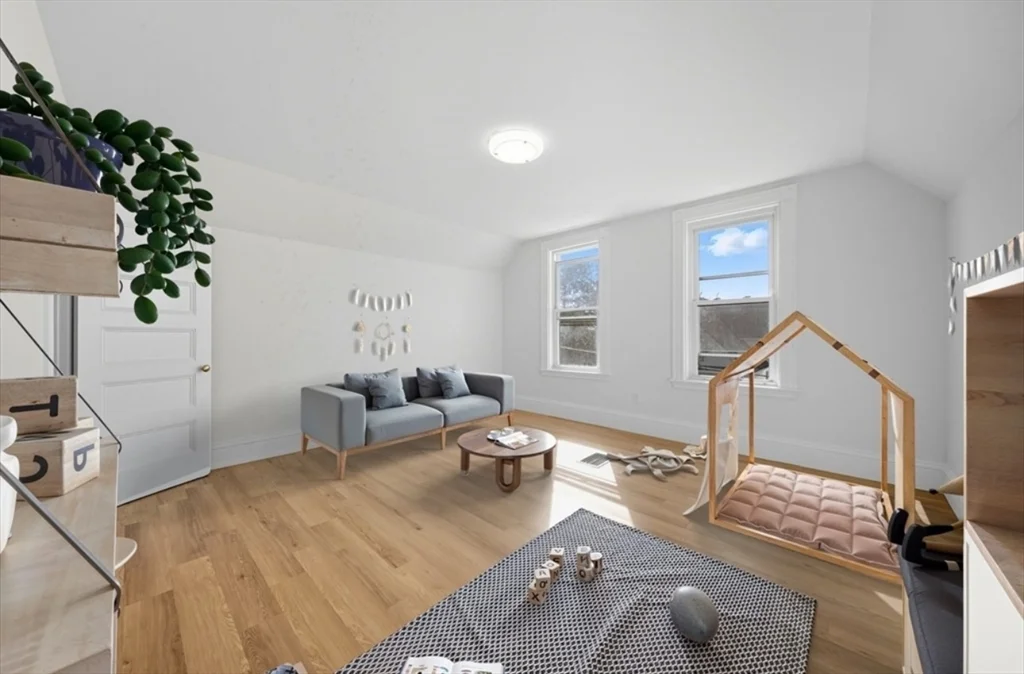 5 bed, 2 bath apartment for rent at 21 Wolcott St Unit 21, Malden — photo 16 of 16