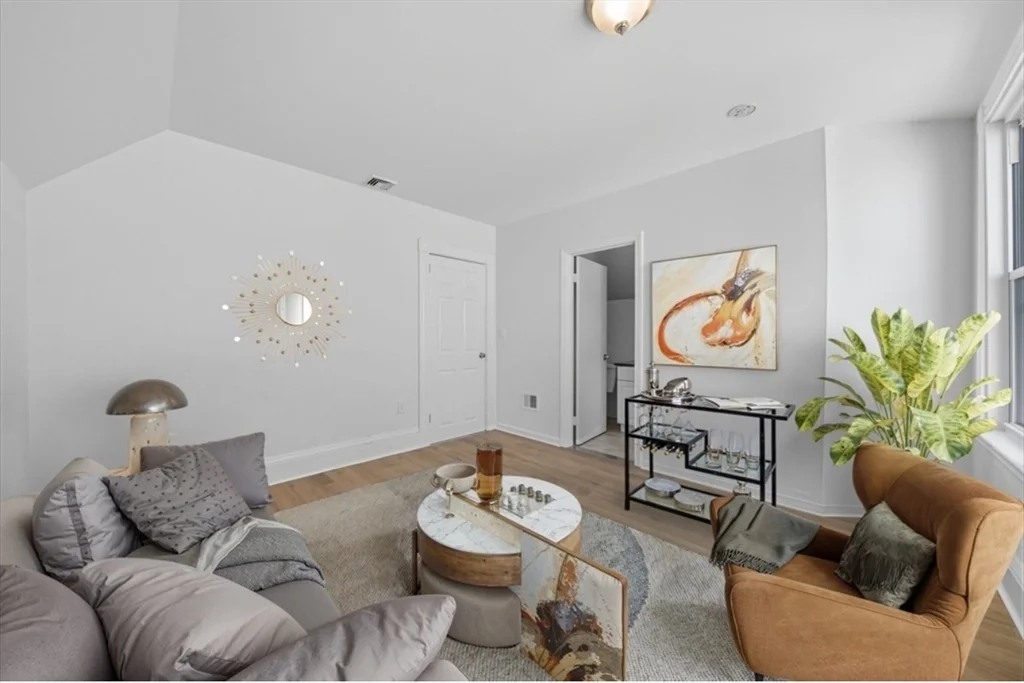5 bed, 2 bath apartment for rent at 21 Wolcott St Unit 21, Malden — photo 13 of 16