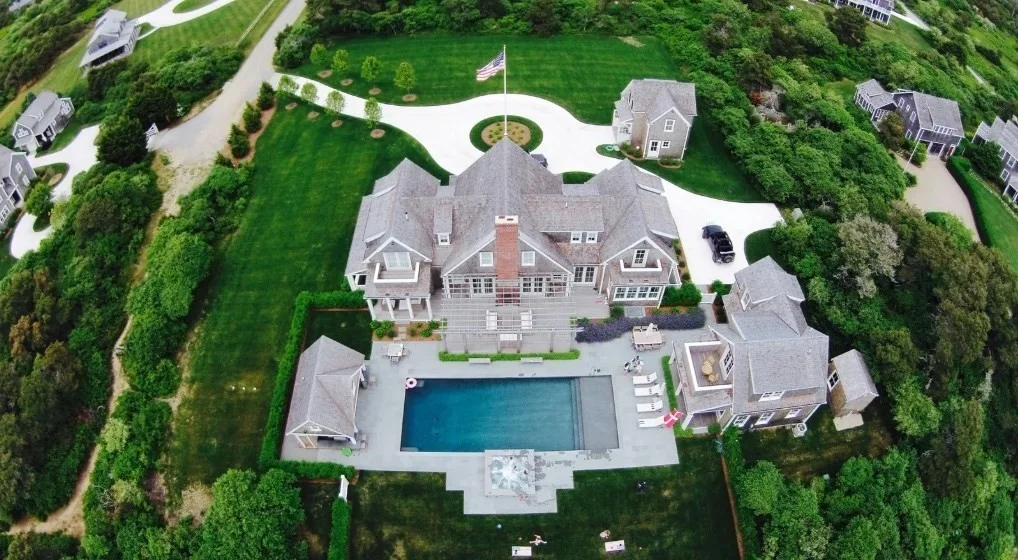 7 bed, 4+ bath apartment for rent at 21 Woodbine St, Nantucket — photo 1 of 19