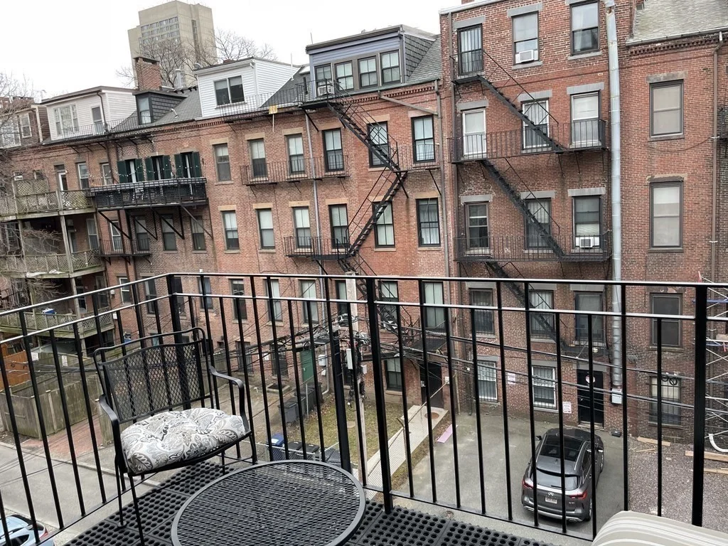 2 bed, 1 bath apartment for rent at 21 Worcester Sq Unit 3, South End — photo 12 of 15