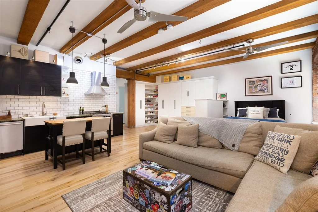 1 bed, 1 bath apartment for rent at 21 Wormwood St Unit 310, Seaport District — photo 1 of 10