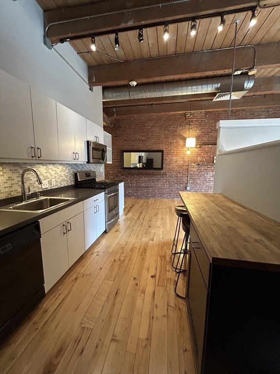 1 bed, 1 bath apartment for rent at 21 Wormwood St Unit 606, Seaport District — photo 6 of 14