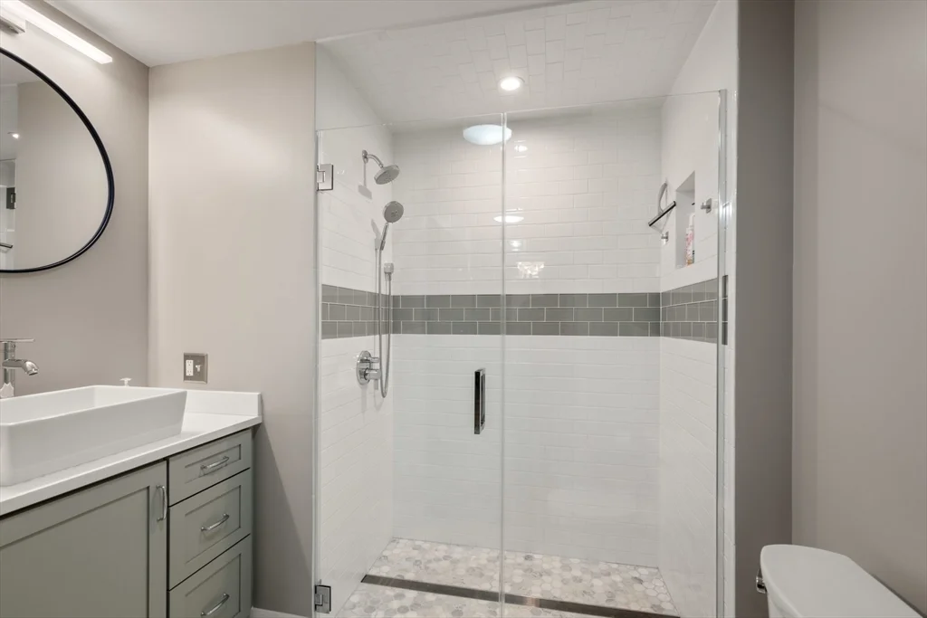 3 bed, 2 bath apartment for rent at 21 Wormwood Unit 314-315, South Boston — photo 20 of 31