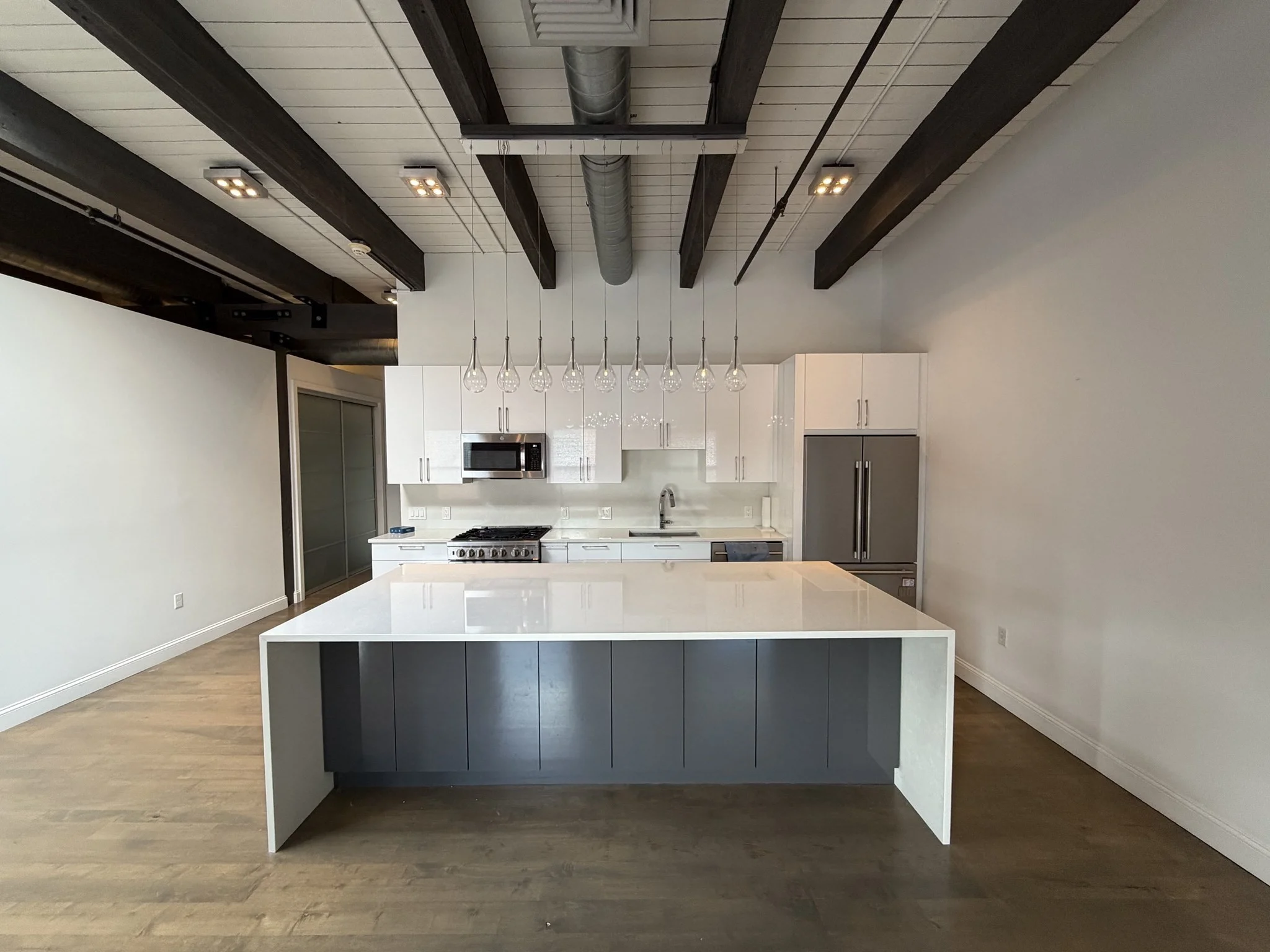1 bed, 1 bath apartment for rent at 21 Wormwood Unit 621, South Boston — photo 2 of 21
