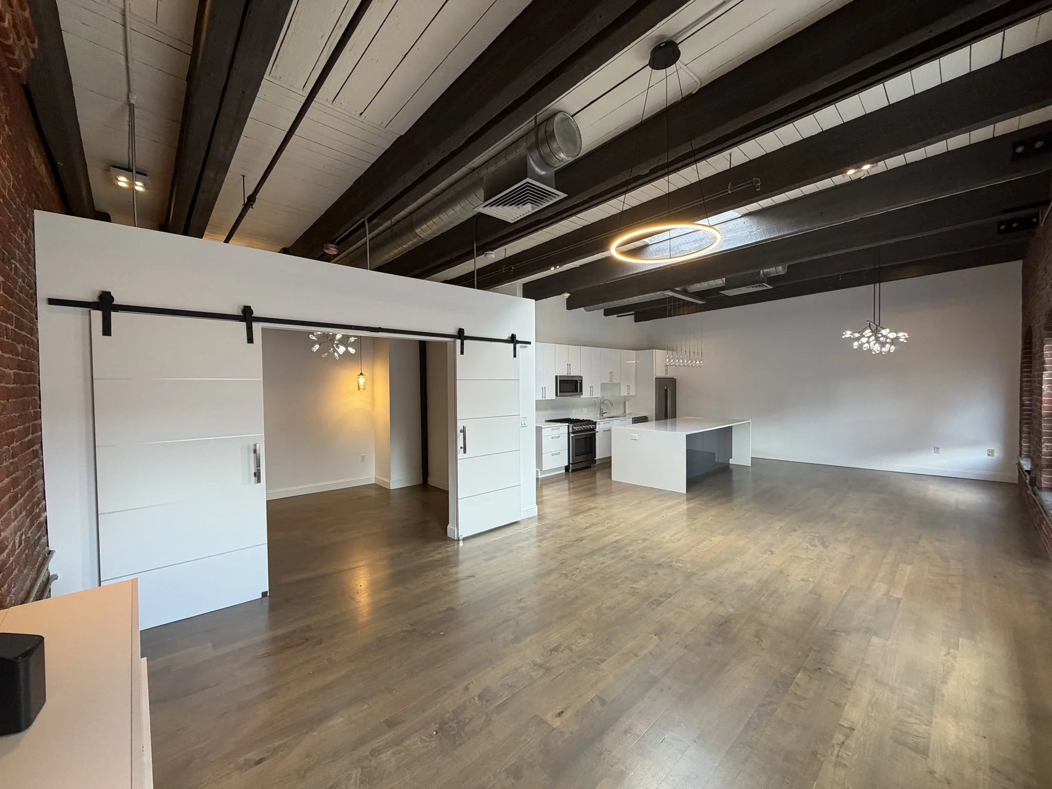 1 bed, 1 bath apartment for rent at 21 Wormwood Unit 621, South Boston — photo 8 of 21