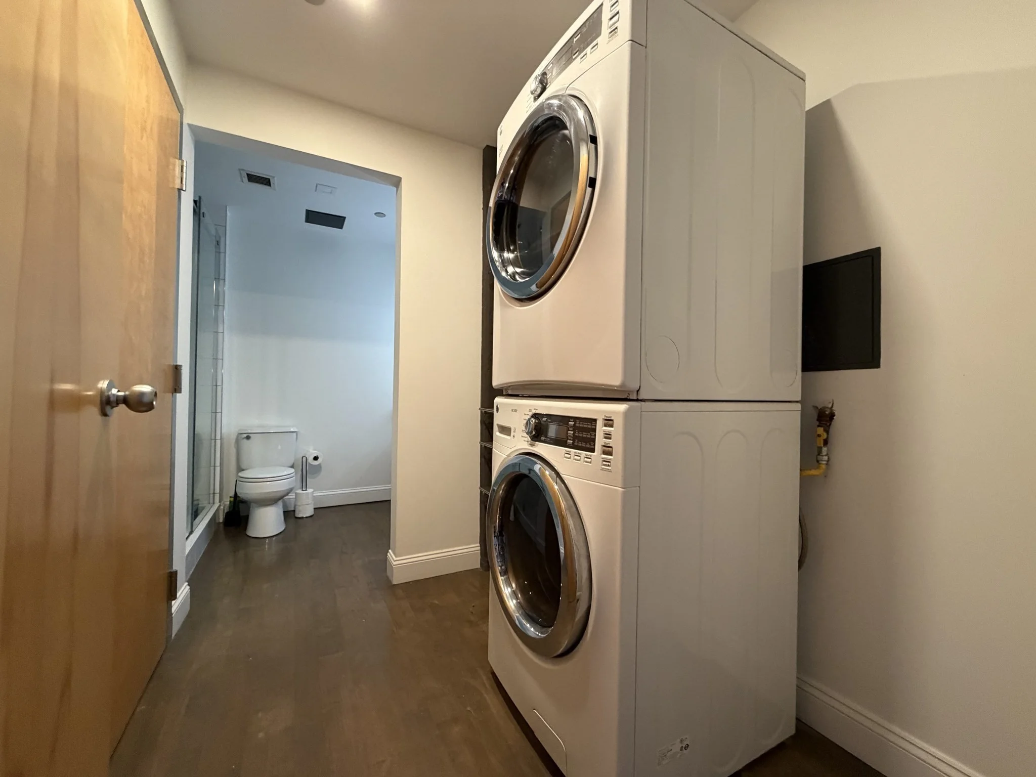 1 bed, 1 bath apartment for rent at 21 Wormwood Unit 621, South Boston — photo 15 of 21