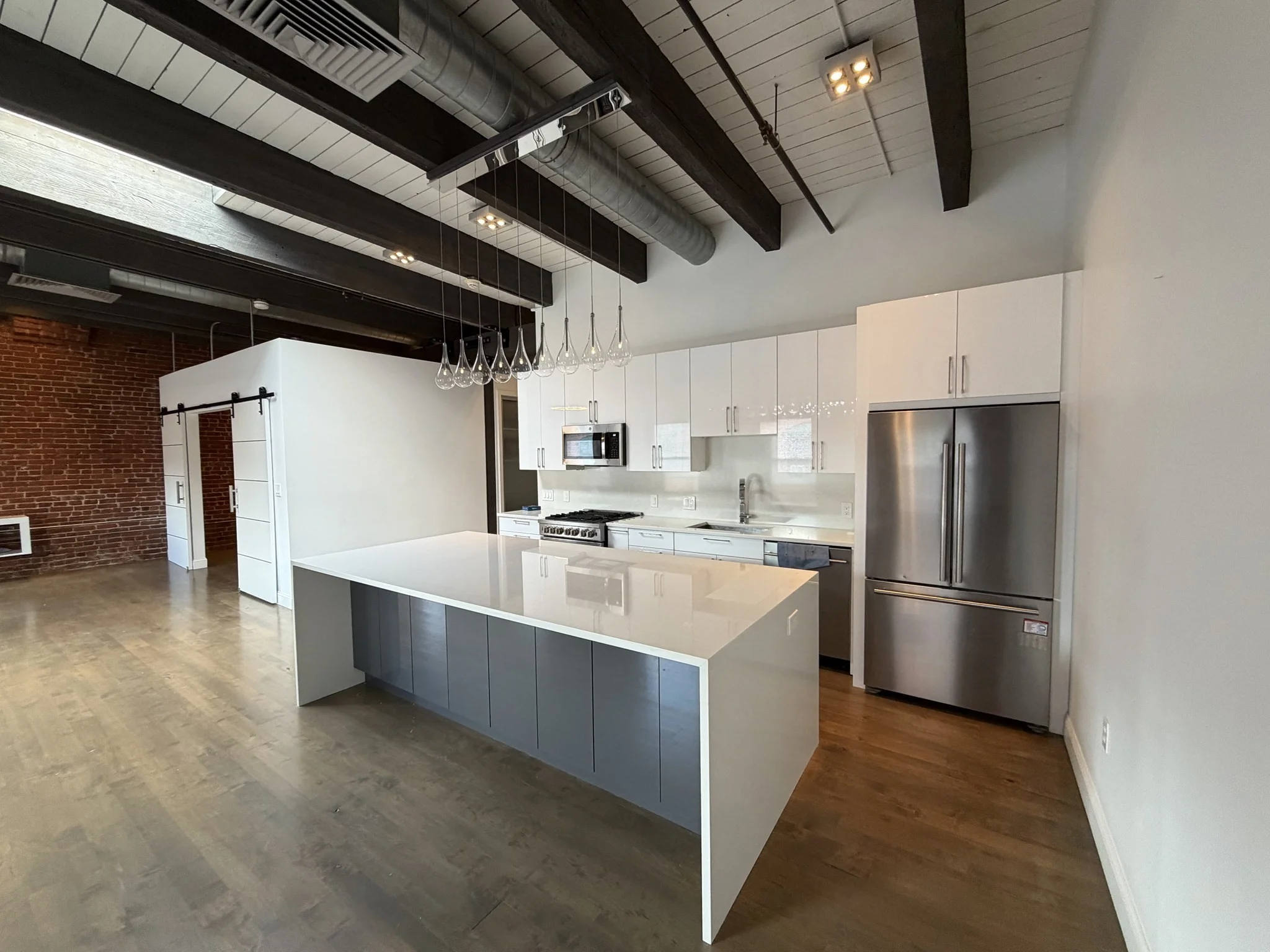 1 bed, 1 bath apartment for rent at 21 Wormwood Unit 621, South Boston — photo 3 of 21