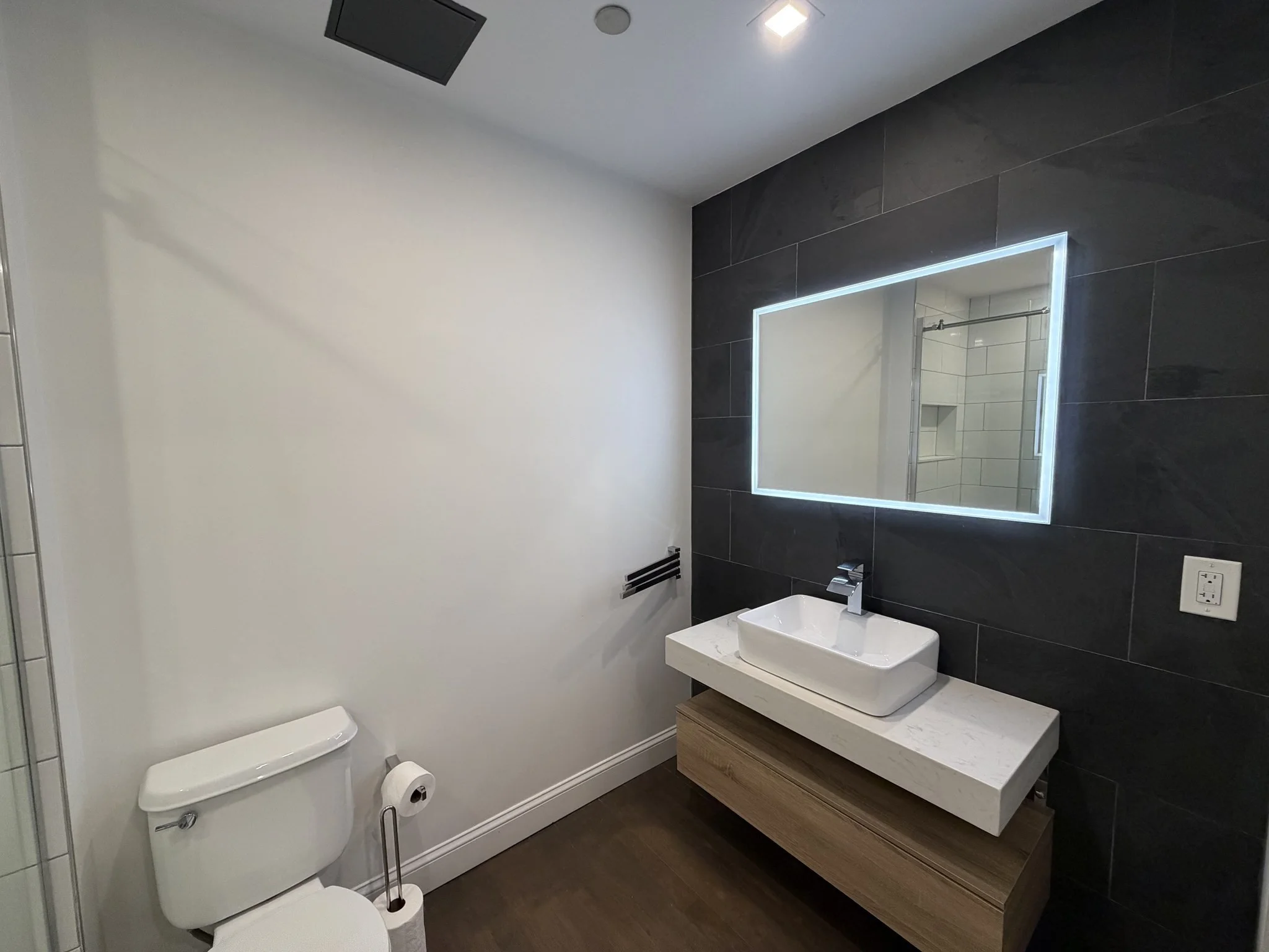 1 bed, 1 bath apartment for rent at 21 Wormwood Unit 621, South Boston — photo 17 of 21