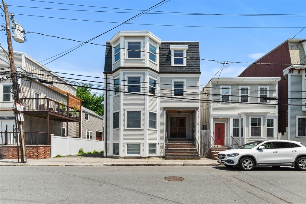 3 bed, 2 bath apartment for rent at 210-212 W 9th St Unit 2, South Boston — photo 25 of 28