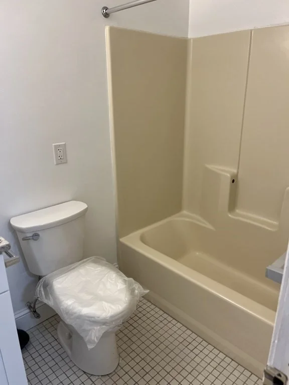 1 bed, 1 bath apartment for rent at 210-214 Middle St Unit d, Weymouth — photo 9 of 10