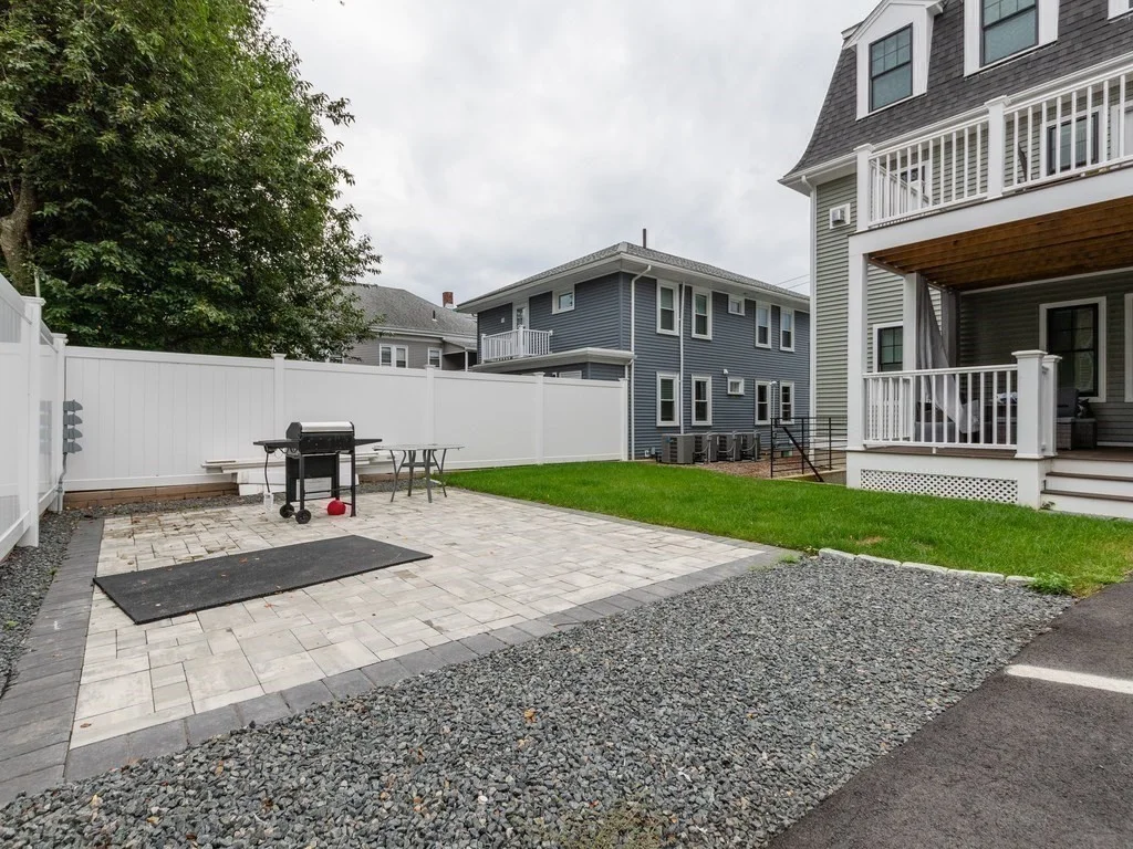 4 bed, 3 bath apartment for rent at 210 Adams Unit 3, Waltham — photo 28 of 32