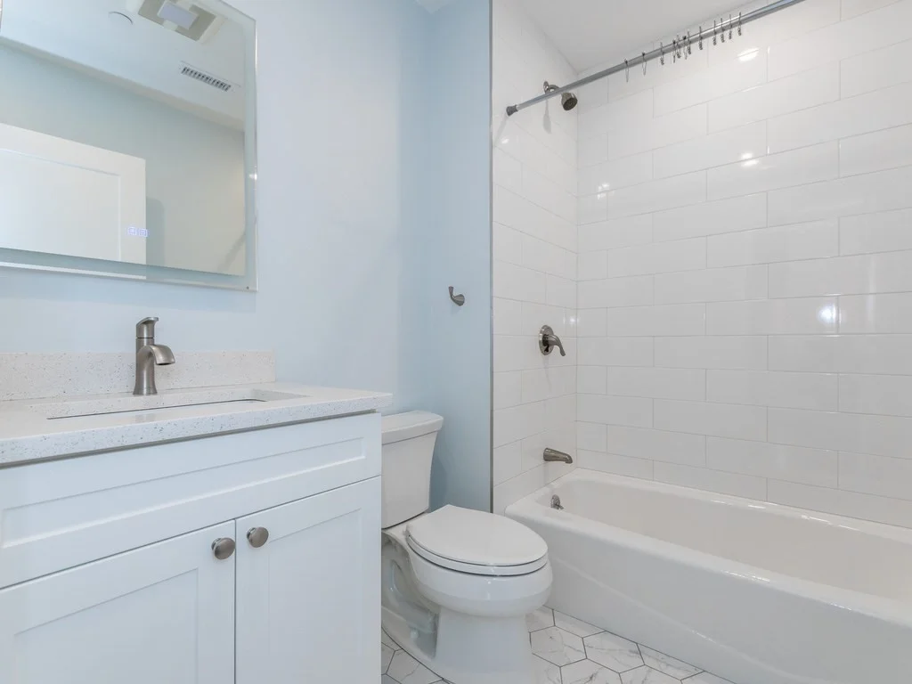 4 bed, 3 bath apartment for rent at 210 Adams Unit 3, Waltham — photo 25 of 32