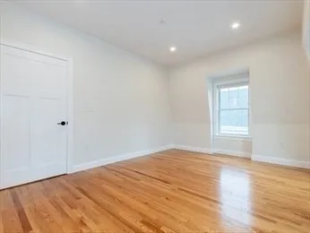 4 bed, 3 bath apartment for rent at 210 Adams Unit 4, Waltham — photo 16 of 25
