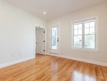 4 bed, 3 bath apartment for rent at 210 Adams Unit 4, Waltham — photo 15 of 25
