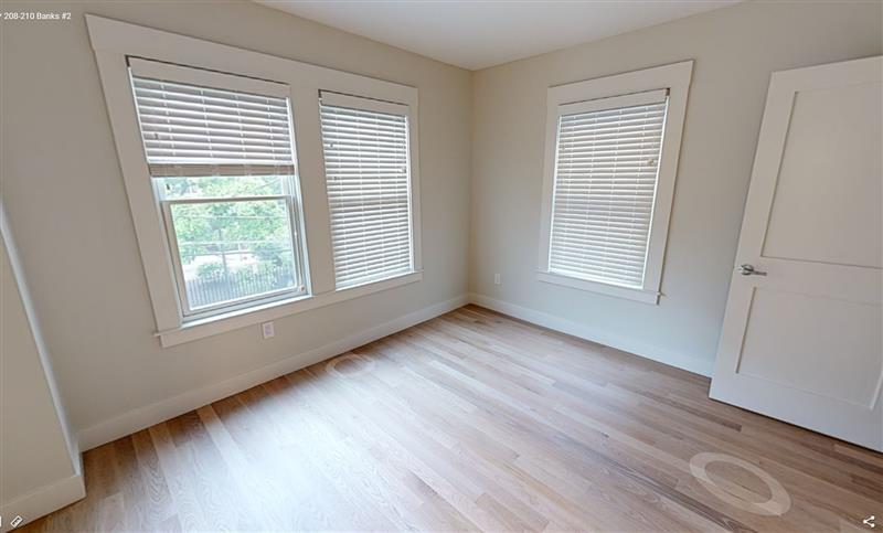 2 bed, 1 bath apartment for rent at 208-210 Banks St Unit 2, Riverside — photo 9 of 11