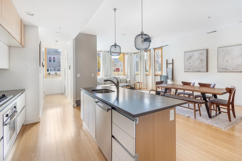 2 bed, 2 bath apartment for rent at 210 Bolton St Unit 6, South Boston — photo 12 of 24
