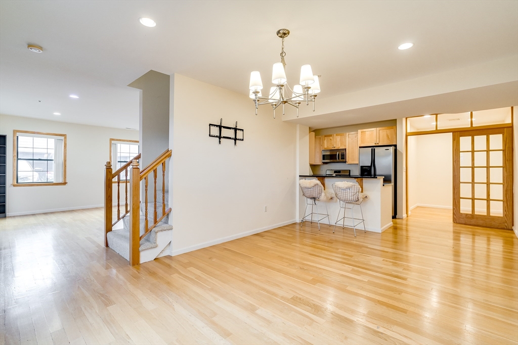 3 bed, 2 bath apartment for rent at 210 Broadway Unit 107, Everett — photo 1 of 16