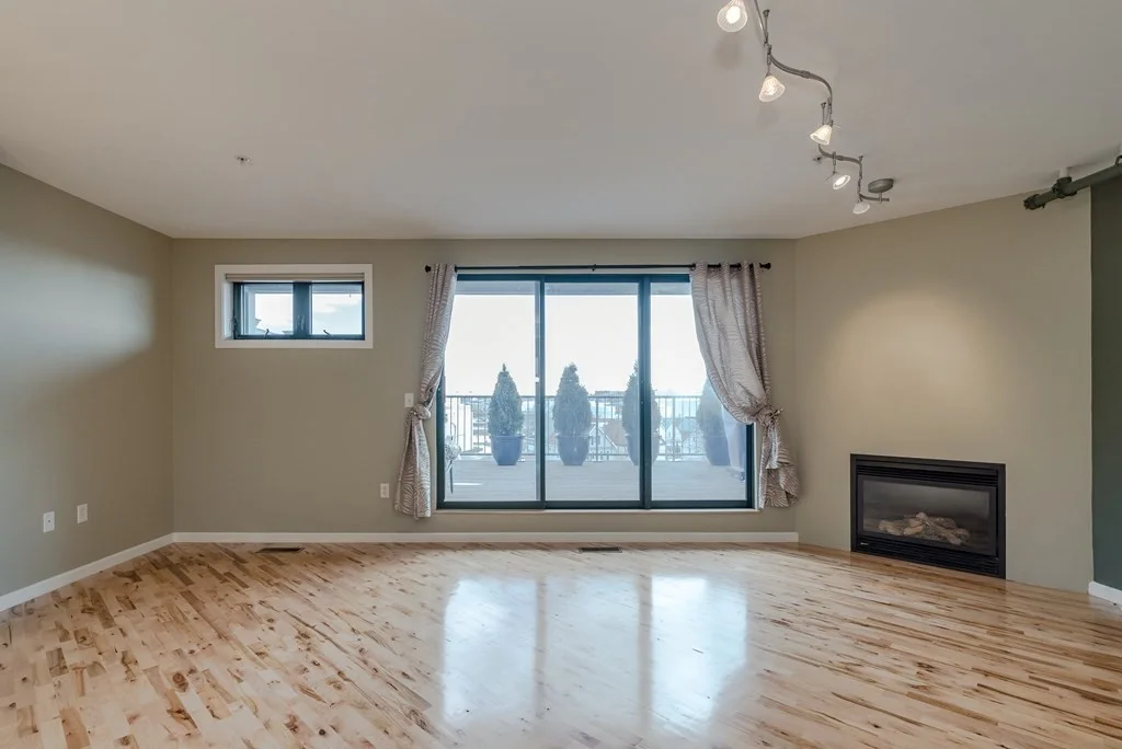 2 bed, 2 bath apartment for rent at 210 Broadway Unit 404, Everett — photo 8 of 17