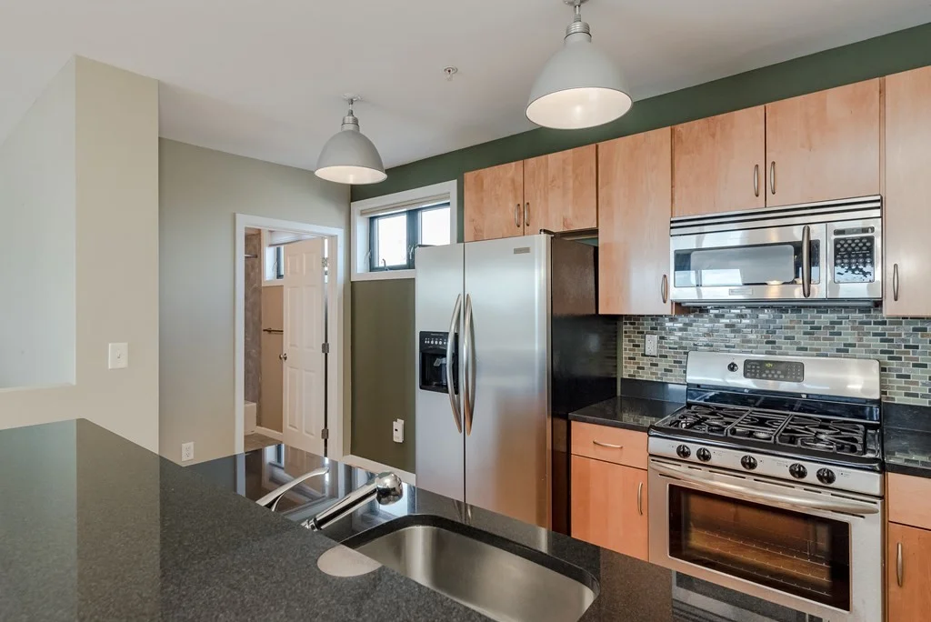 2 bed, 2 bath apartment for rent at 210 Broadway Unit 404, Everett — photo 12 of 17