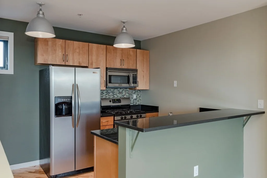 2 bed, 2 bath apartment for rent at 210 Broadway Unit 404, Everett — photo 11 of 17